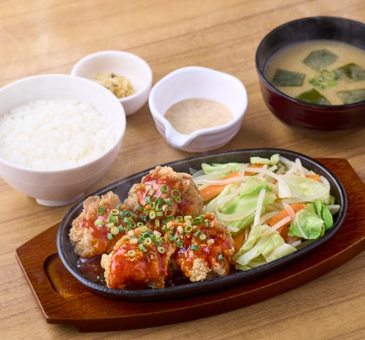 鉄板鶏チリ定食(4個)