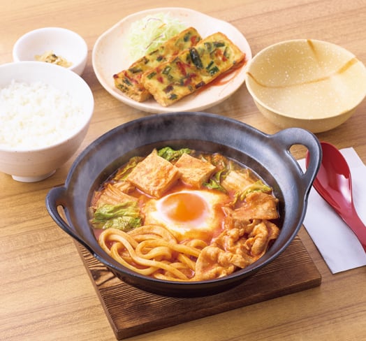 【ニラチヂミ付】チゲ定食