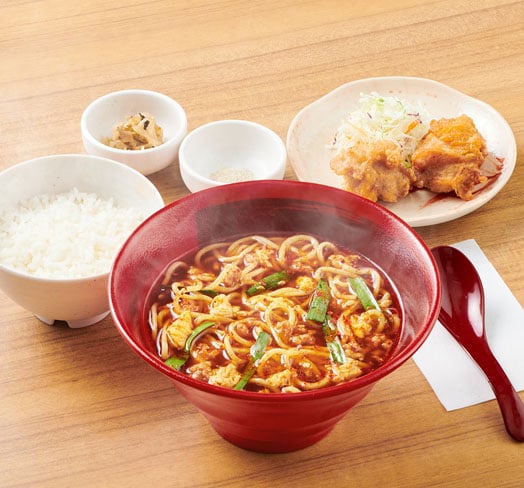 辛うま麺とから揚げの定食