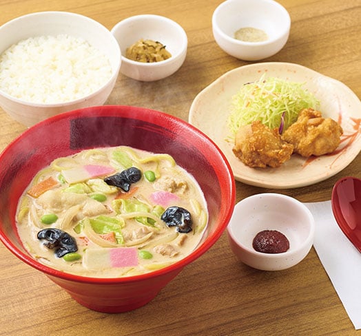 コク旨ちゃんぽんとから揚げの定食